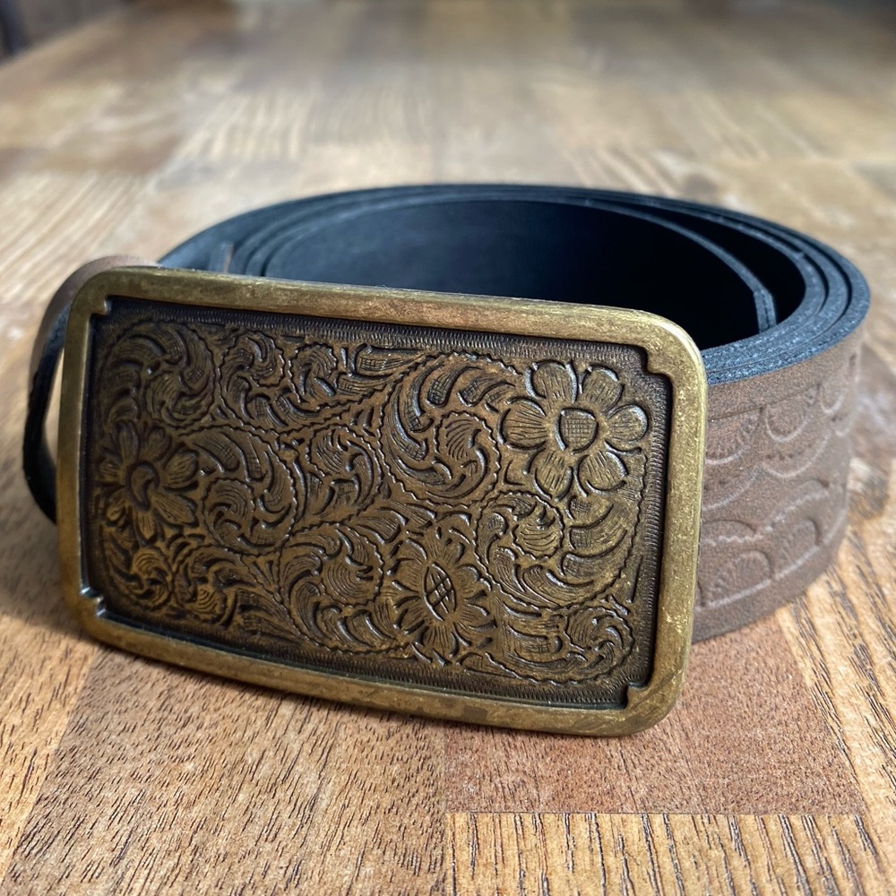 Vintage Floral Etched Belt